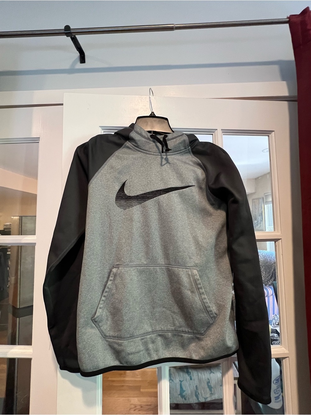 Nike Therma-FIT Black & Gray Pullover Hoodie